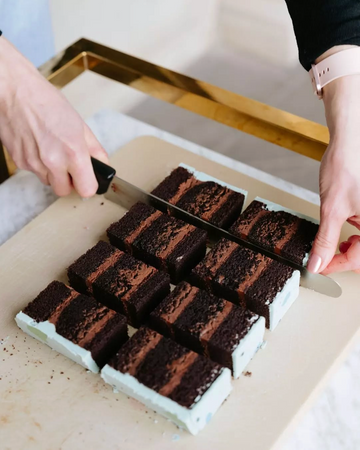 Book a Cake Tasting Appointment