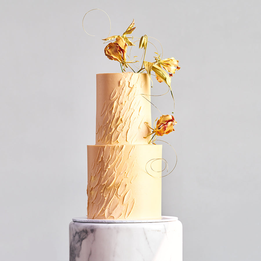 Ganache cake - 2 tiers with smudge details and gold lustre